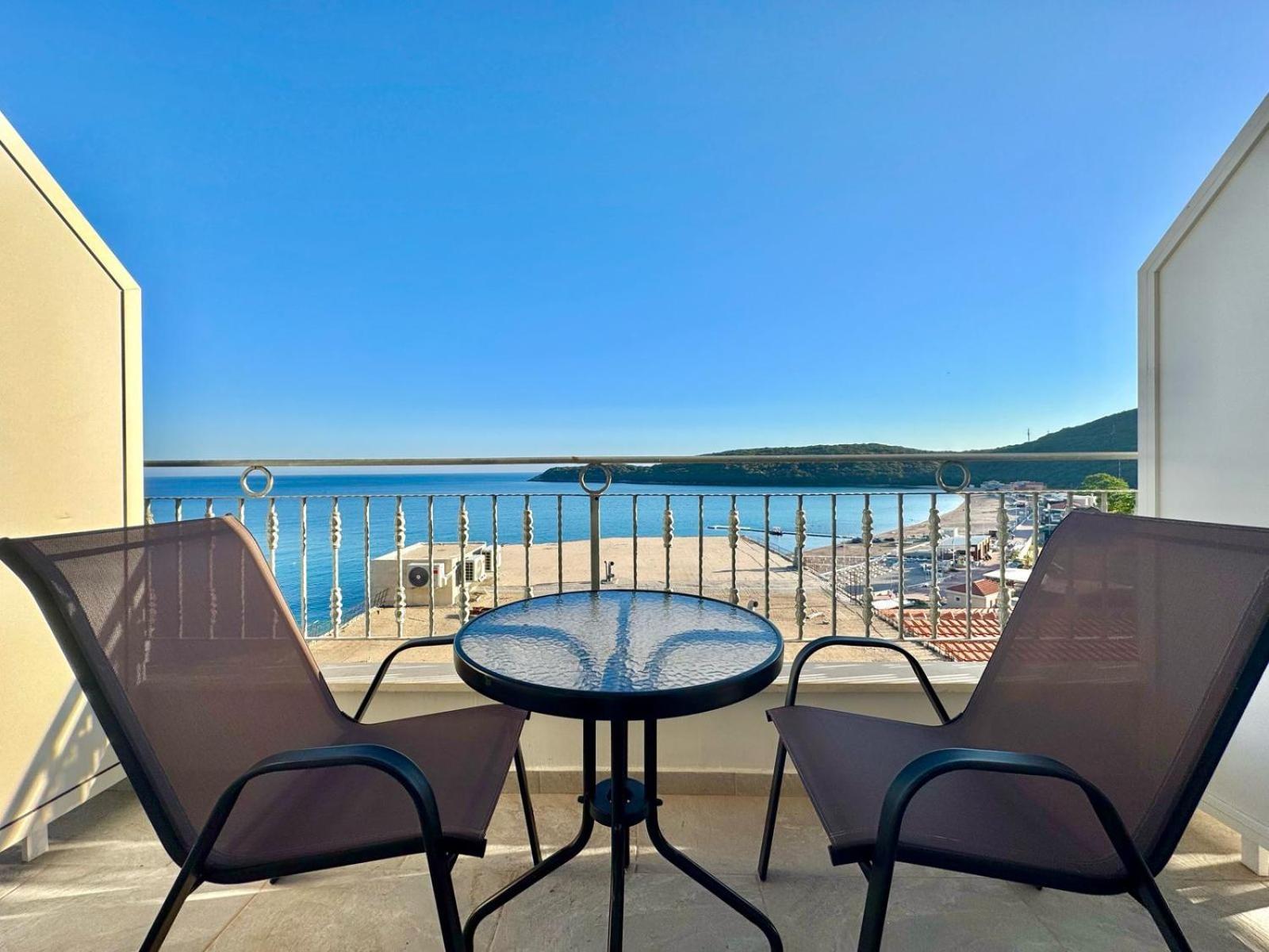 Beachfront Hotel Palma - Jaz Budva Exteriör bild
