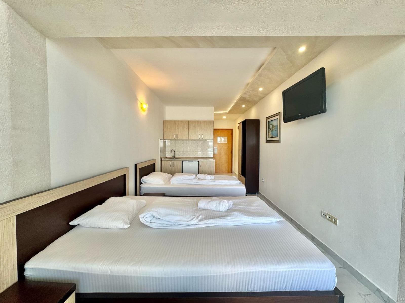 Beachfront Hotel Palma - Jaz Budva Exteriör bild