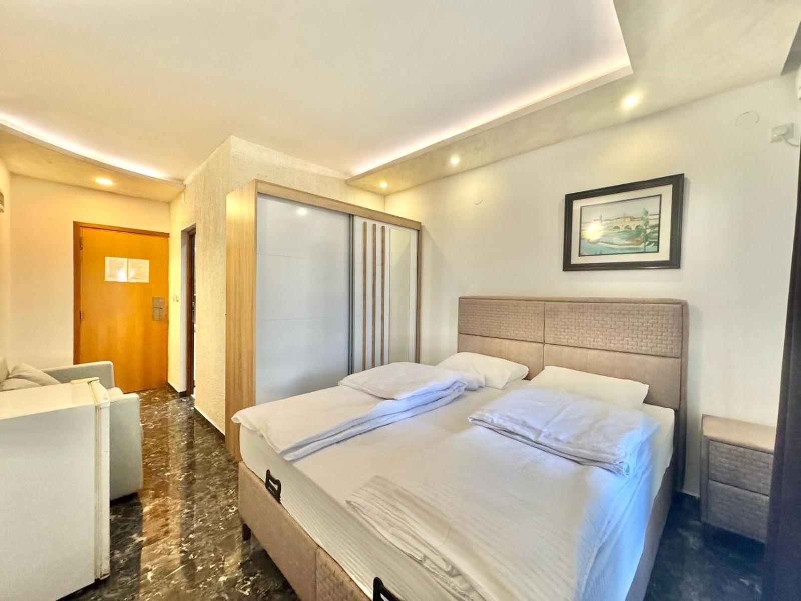 Beachfront Hotel Palma - Jaz Budva Exteriör bild